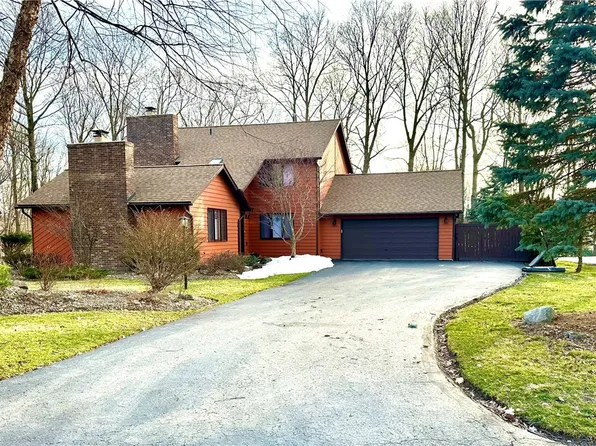 8223 Verbeck Dr, Manlius, NY 13104