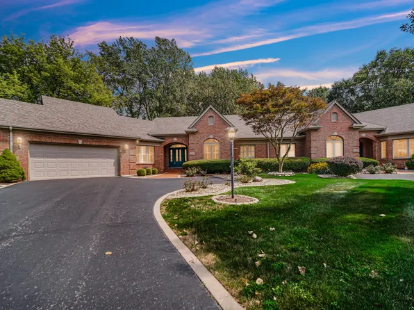 1000 Rescobie Ct, Schererville, IN 46375