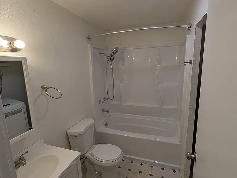 19113 Loganberry St SW — Photo 7