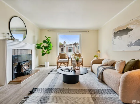 5 Muirwood Dr, Daly City, CA 94014