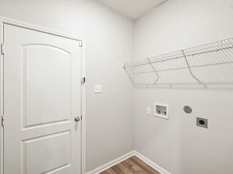 4004 Millau Ln — Photo 18