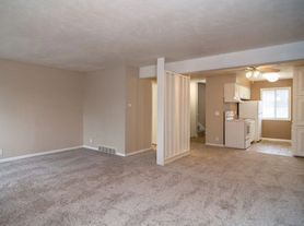 Lake Forest Townhomes