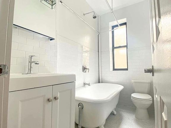 3rd image of 672 Saint Nicholas Ave APT 67