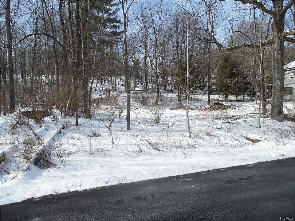 1st image of 833 Old Route 17