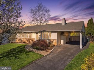 2015 Spring Mill Rd, Conshohocken, PA