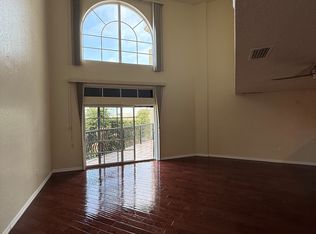 128 S Beach St APT 205, Daytona Beach, FL 32114