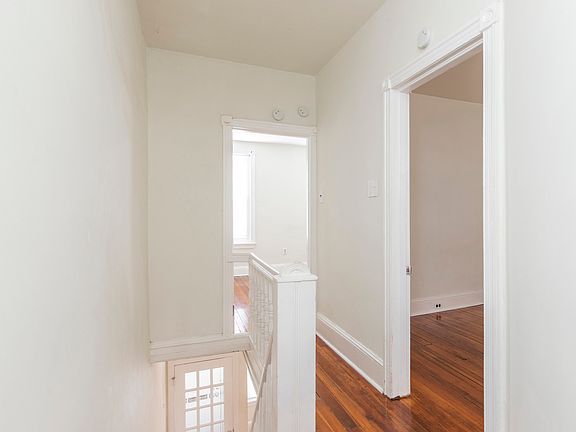 2nd image of 1631 S Lawrence St