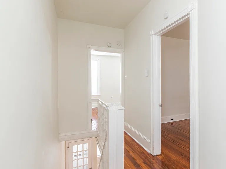 1631 S Lawrence St — Photo 2