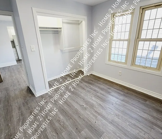 1107 Pierre Ave #3 — Photo 3