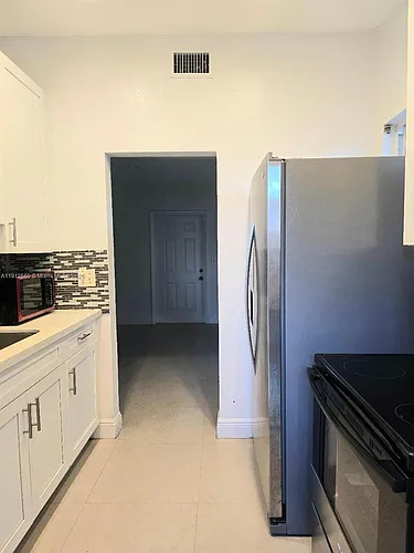 3621 SW 47th Ave Photo 1