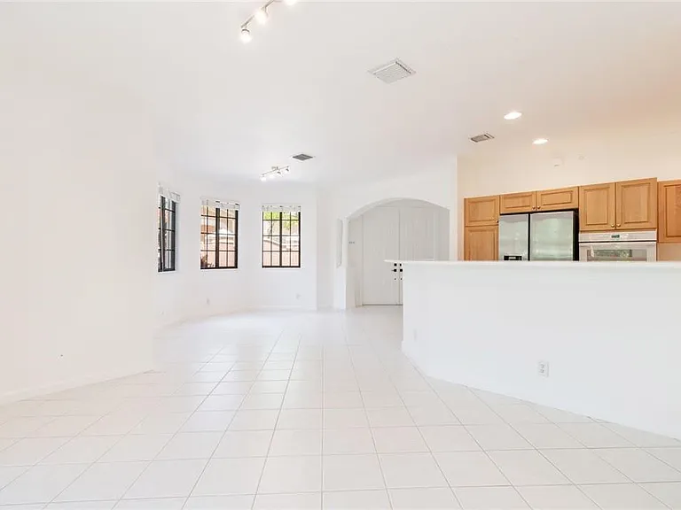 2692 Center Court Dr #2-32 — Photo 16