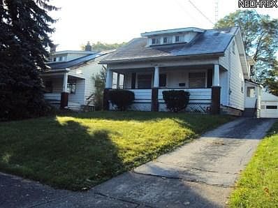 1st image of 427 E La Clede Ave