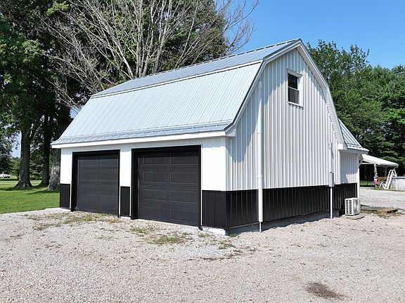 2nd image of 9053 County Road 46