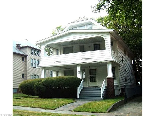 11012 Parkhurst Dr photo 1
