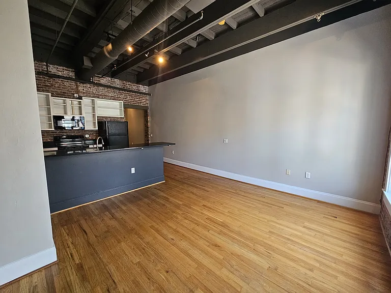 1417 Market St #35 — Photo 10