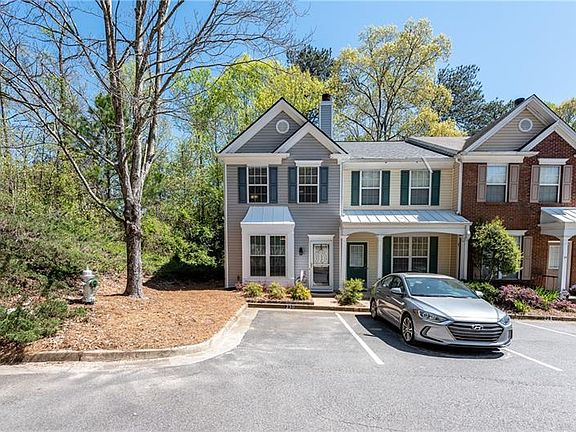 2nd image of 230 Buckland Dr