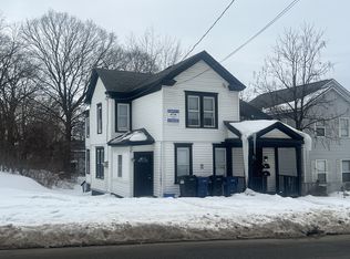 212 Westcott St APT 2, Syracuse, NY 13210