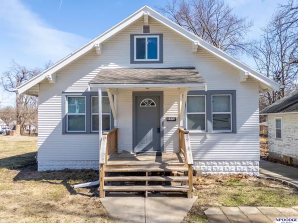 3523 N 40th St, Omaha, NE 68111