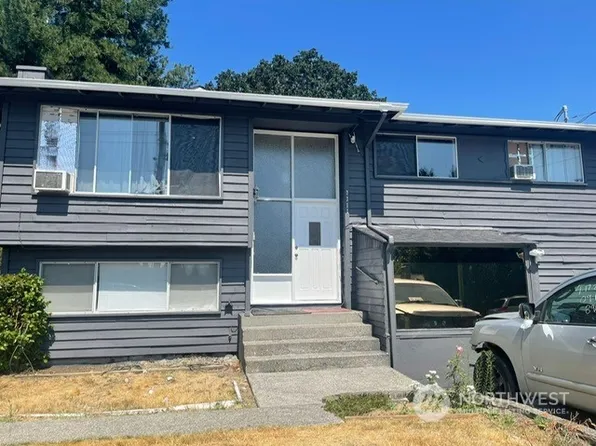 7311 228th Street SW, Mountlake Terrace, WA 98043