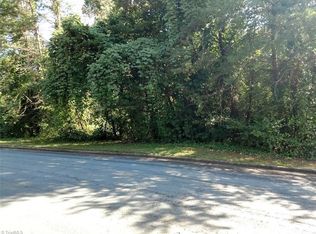 2244 Meadow Hill Rd, Winston Salem, NC 27106