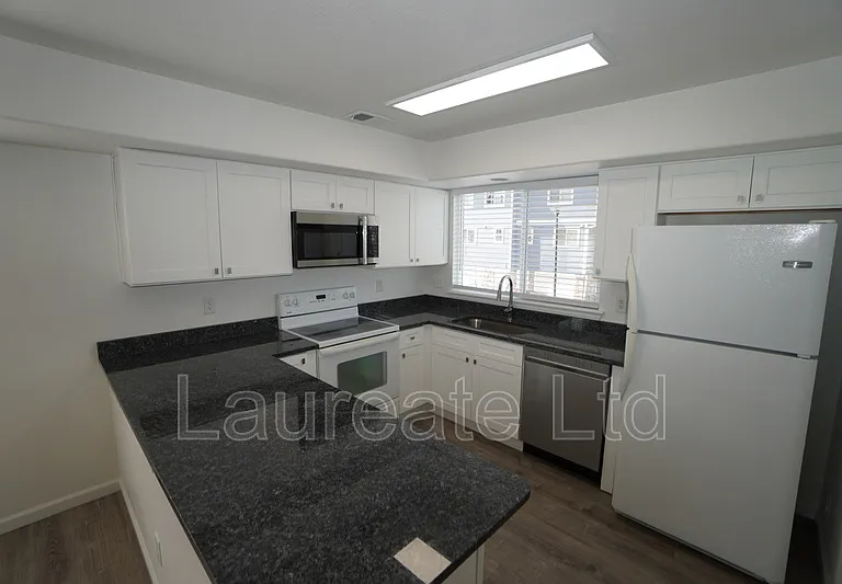 12024 Leyden St — Photo 6