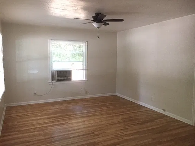 **Reserve For Summer 2027** House Near 6th & Ivy — Photo 2