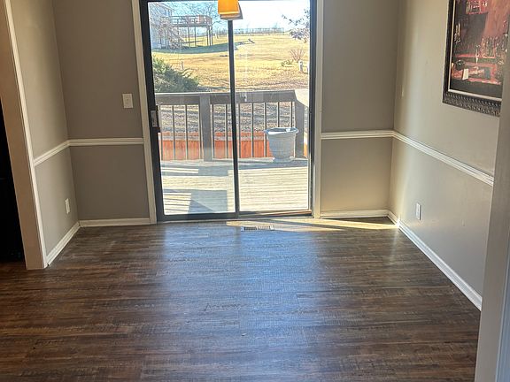 4th image of 11580 Caenen St