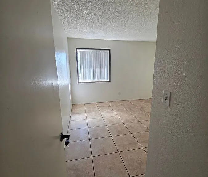 4416 N 35th Ave #2X2C — Photo 10