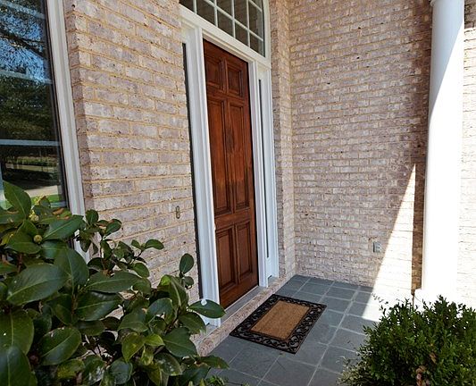 3rd image of 106 Longwood Green Ct