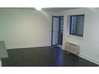 Rented by Metro Garden Realty NYC
