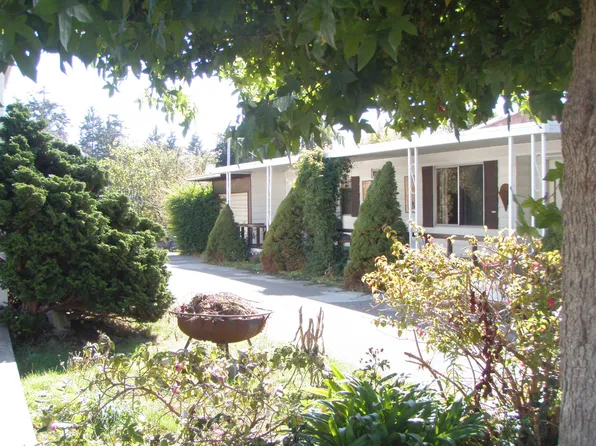 97922 Lively Ln, Brookings, OR 97415