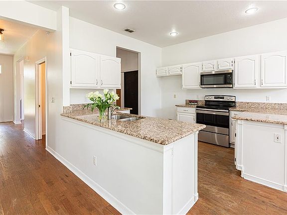 5th image of 1511 Oneco Ave