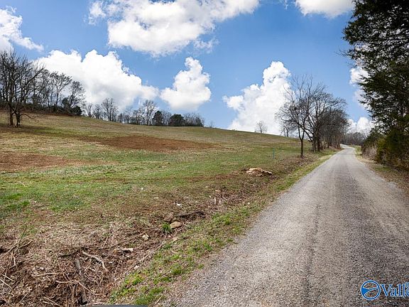 4th image of 10.8 Briar Patch Rd #A