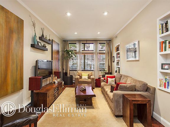 2nd image of 2175 5th Ave APT 1A