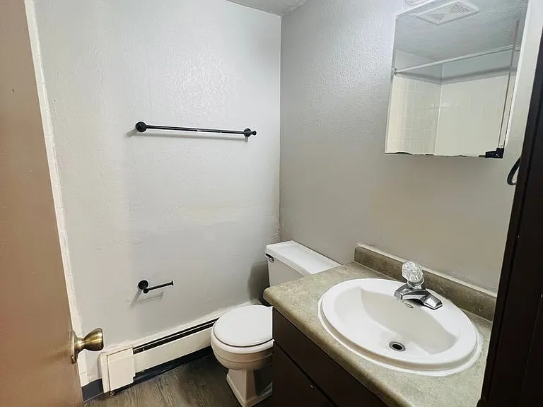 1 Bedroom Units Available — Photo 5