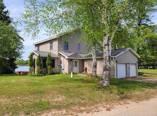 6518 W Feole Rd, Kinross, MI 49752