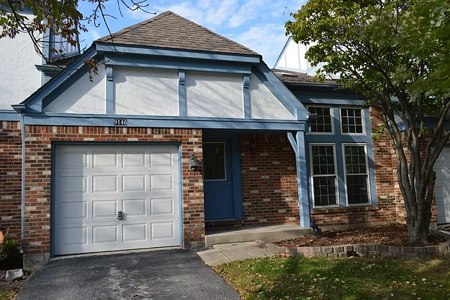9146 Greencastle Ln photo 1