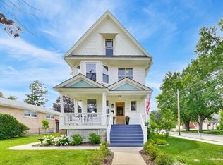 400 S 16th Ave, Maywood, IL 60153