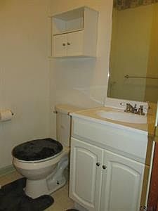2nd image of 68 Castleberry Dr