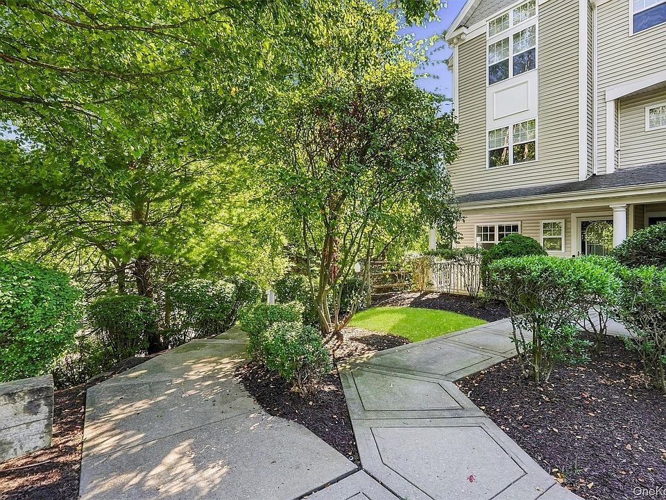 1st image of 111 Highridge Court