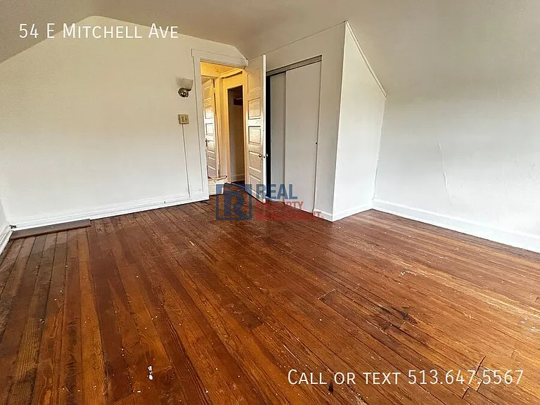 54 E Mitchell Ave — Photo 14