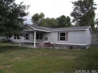 5202 Timber Lake Dr, Waterloo, IL 62298