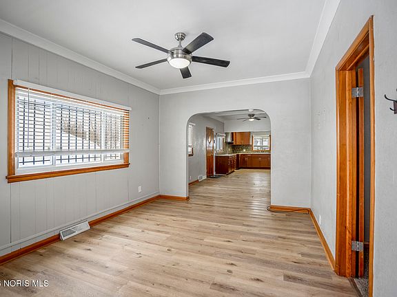 5th image of 2108 Caledonia St