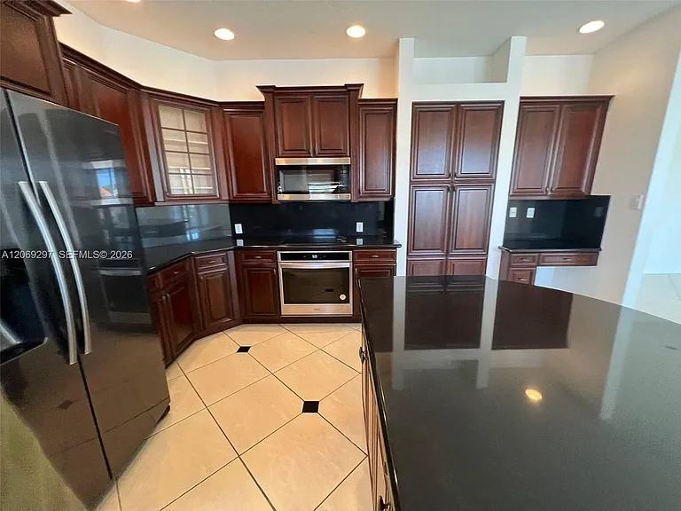 4957 SW 167th Ave — Photo 5