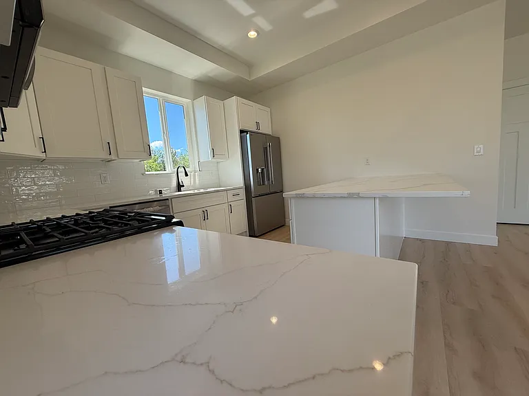 358 W Ashbrook Dr #1 — Photo 4