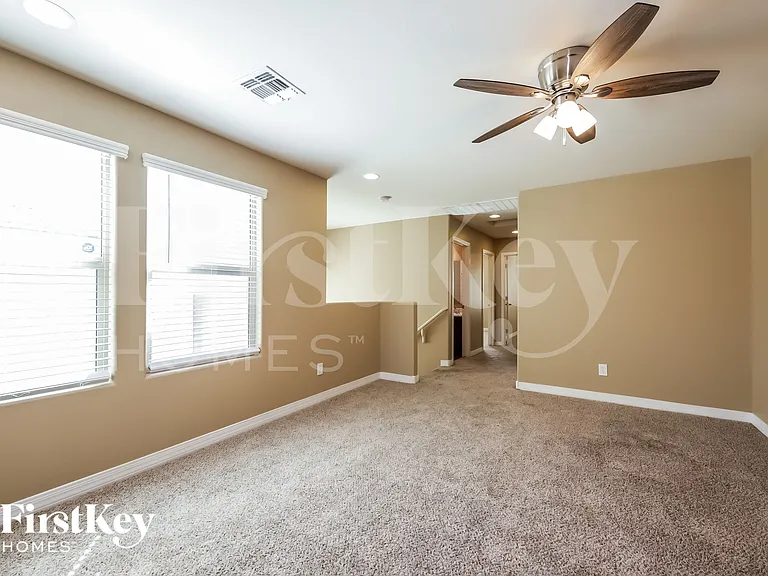 9019 W State Ave — Photo 8