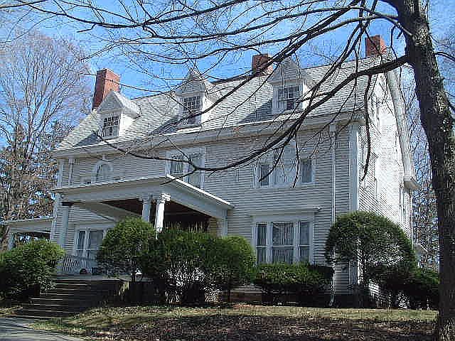1st image of 258 Hill Ave