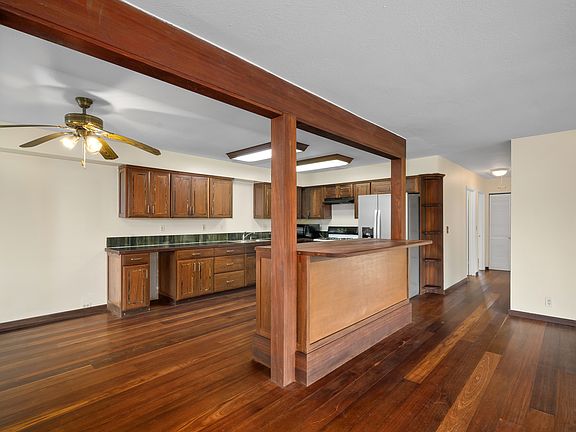 5th image of 5841 Ahakea St