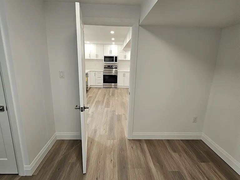3 Kaufman Dr #UPPER — Photo 17