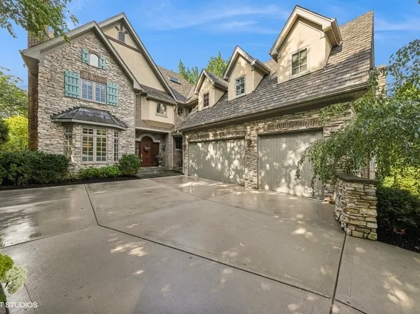 218 W 4th St, Hinsdale, IL 60521